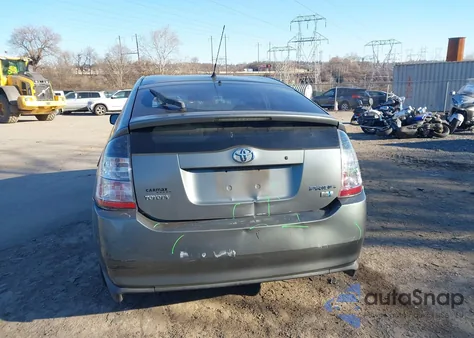 2004 Toyota Prius из США, поврежденный, VIN JTDKB20U840116411